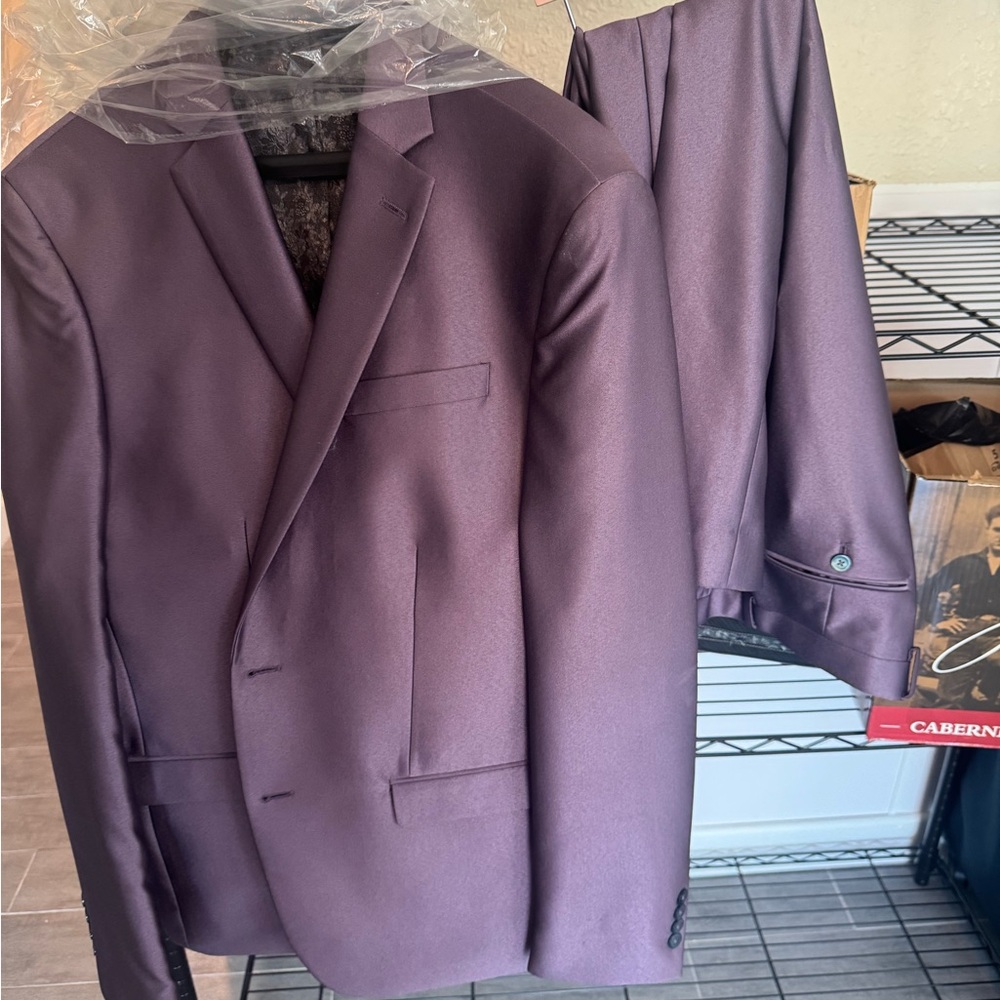Egara Deep Purple Suit 46L / 36x30 Pants